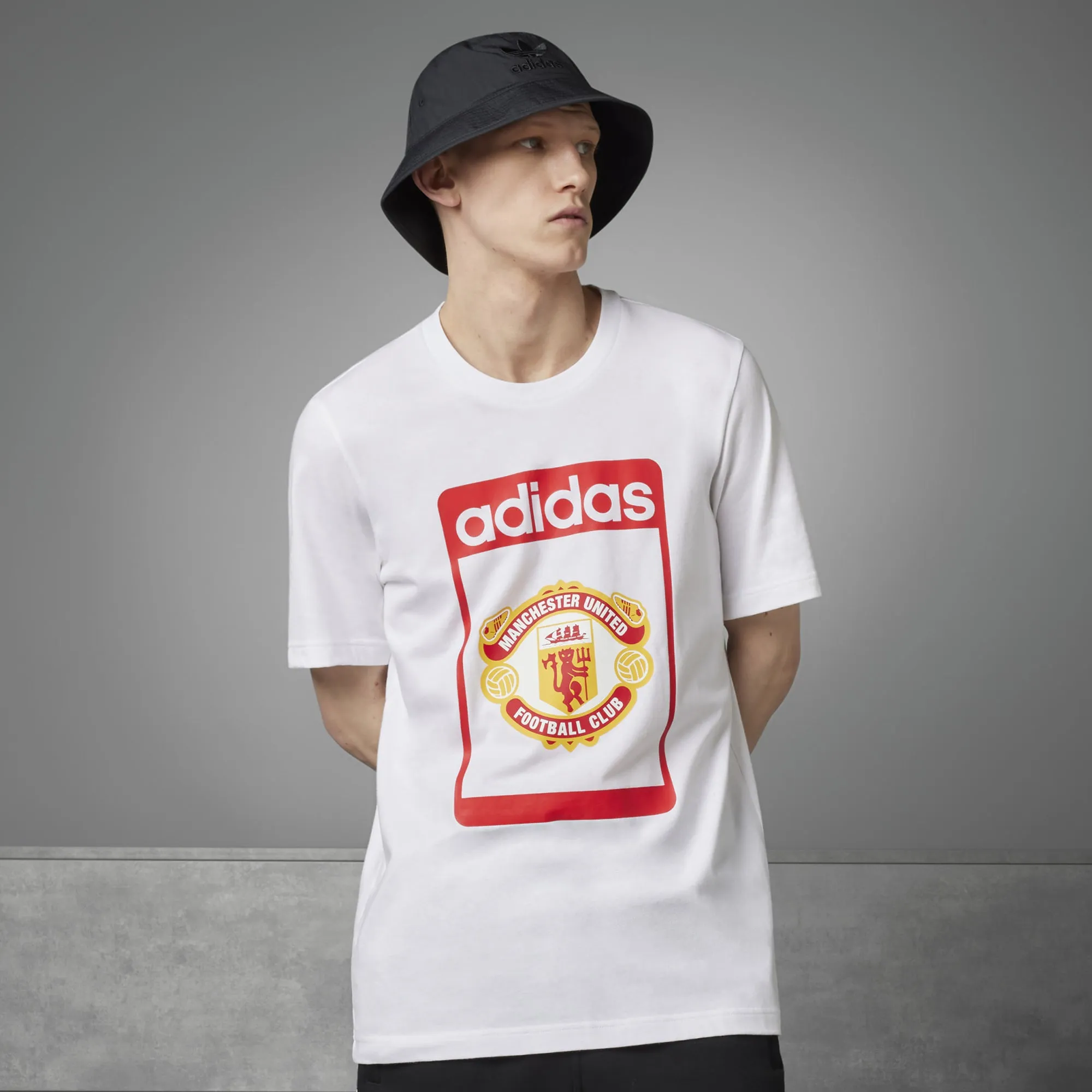 Adidas Originals | MANCHESTER UNITED OG GRAPHIC TEE  { WHITE/RED