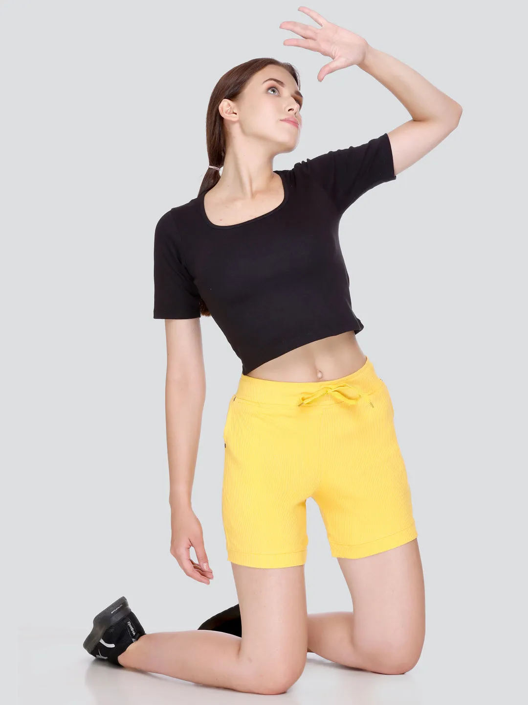 Cotton Cord Knit Shorts For Women - Mango