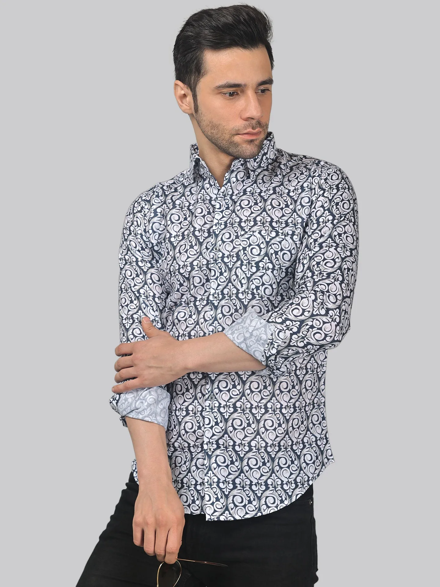 Edgy-glam Men's Printed Full Sleeve  Cotton Button-Up Shirt For Men