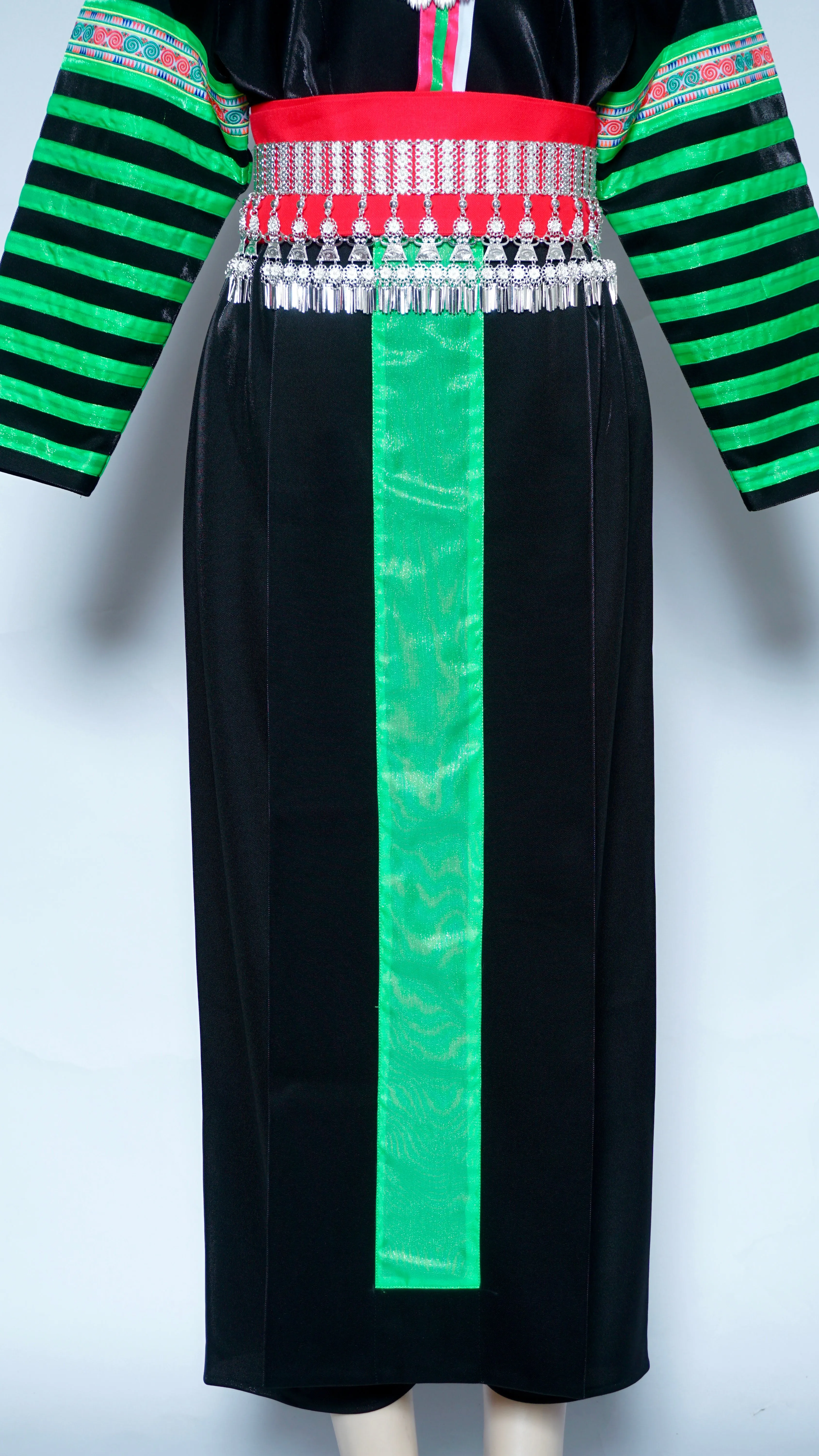 Hmong Txaij Green Trim (44")