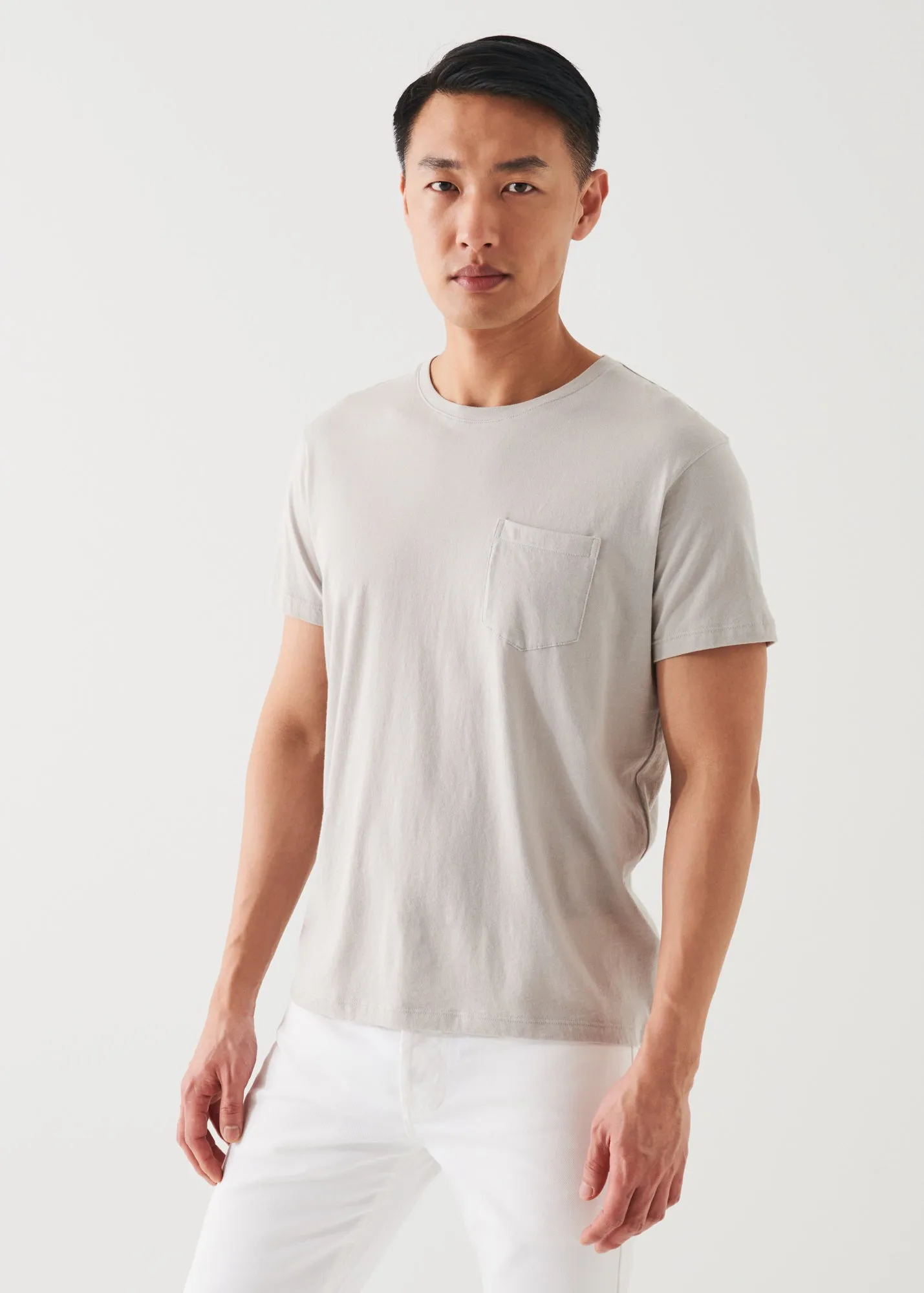 LIGHTWEIGHT PIMA COTTON POCKET T-SHIRT