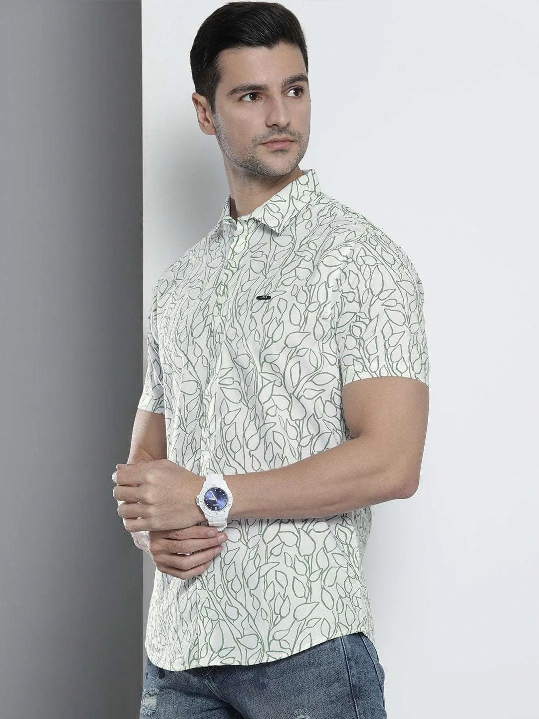 Men Abstract Printed Shirt